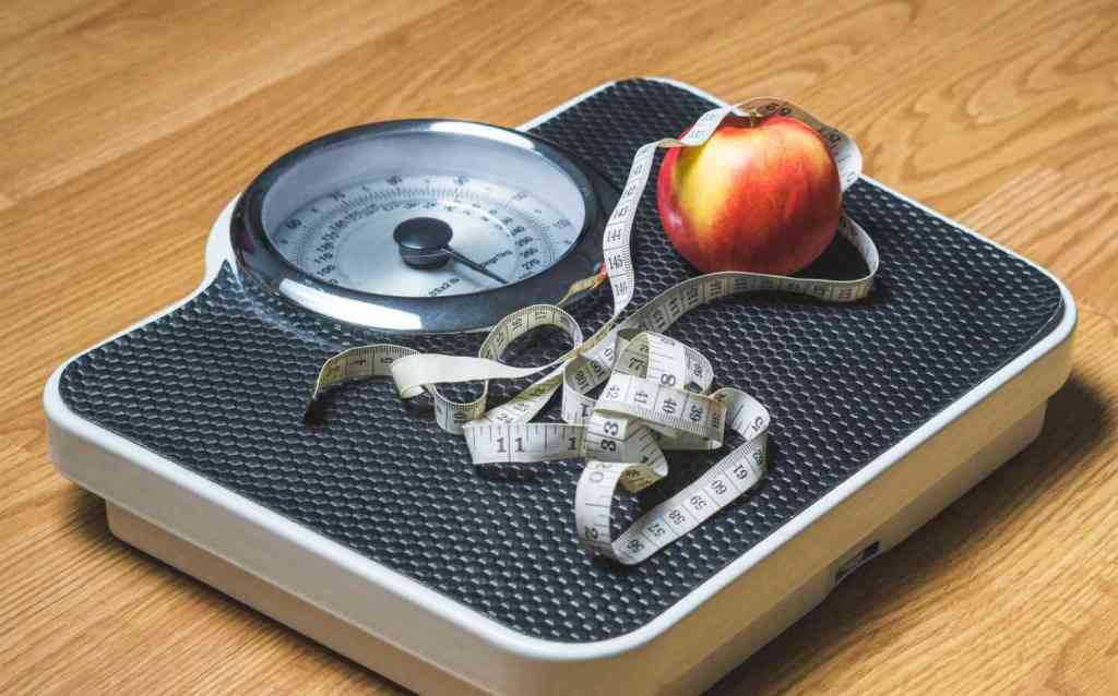 One of the most profound semaglutide effects on the body is how it reduces hunger.